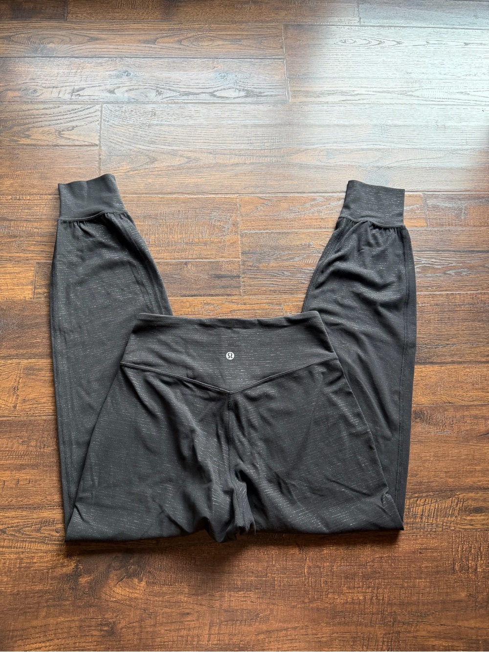 Lululemon Black Patterned Align Jogger Pants 28” Size 6